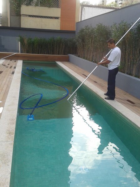 Limpeza técnica de piscina